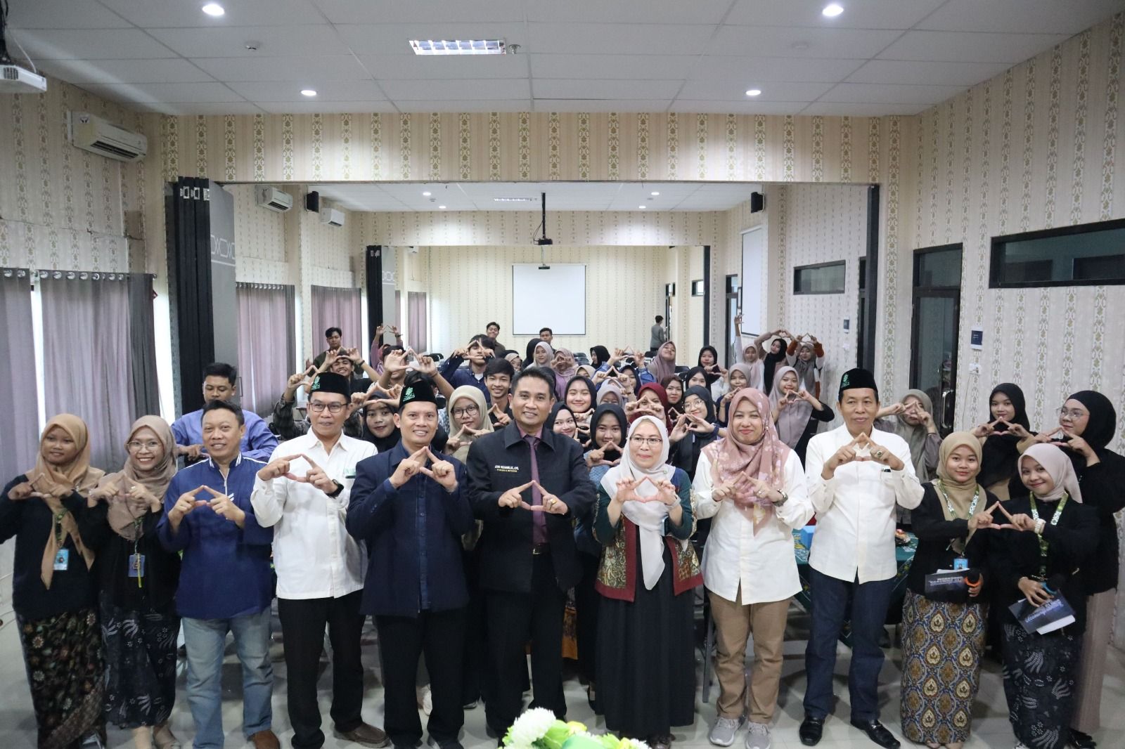 Prodi Akuntansi FE UNUSIDA Gelar "Workshop & Coaching Clinic Accountpreneur 2025" untuk Cetak Pebisnis Berkelanjutan dan Inovatif