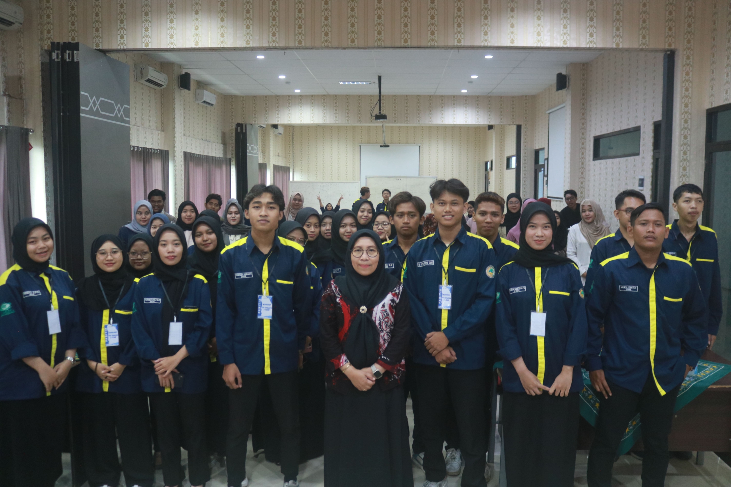 HIMA Prodi Manajemen FE UNUSIDA Gelar “Workshop PPK ORMAWA & P2MW” Dorong Organisasi Mahasiswa Aktif dan Progresif