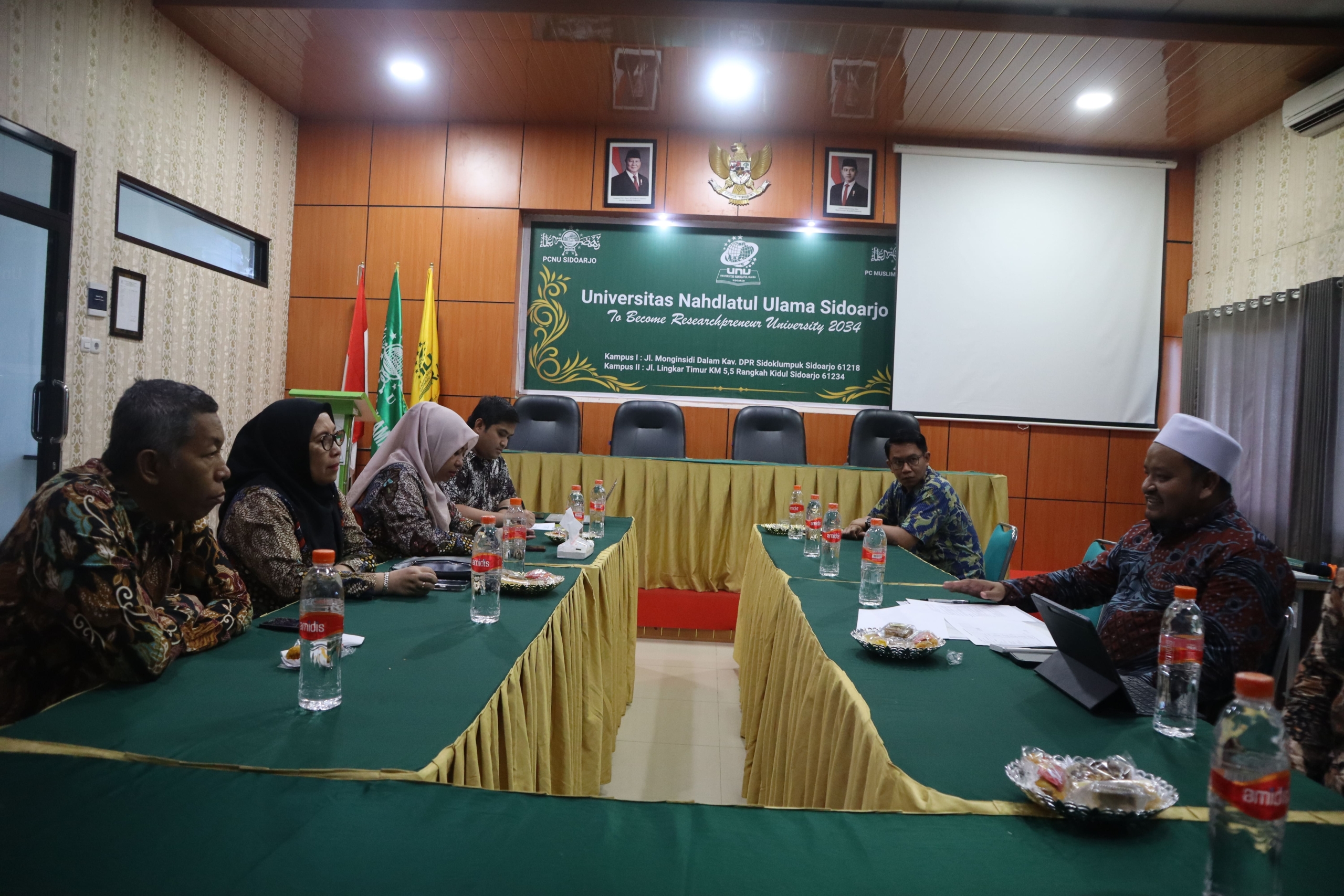 Perkuat Sinergi Akademik dan Pengabdian, Prodi Akuntansi UNUSIDA Gelar MONEV Bersama Mitra Pesantren Madura